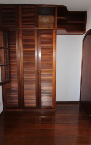 Casa para alugar com 217m², 4 quartos e 2 vagasQuarto 2