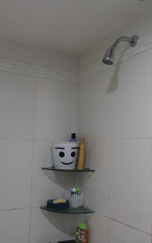 Apartamento à venda com 106m², 3 quartos e 2 vagasBanheiro da suíte