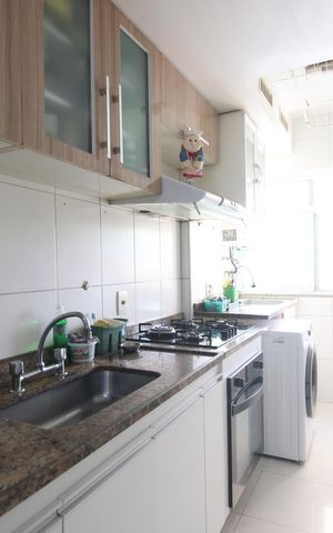 Apartamento à venda com 106m², 3 quartos e 2 vagasCozinha