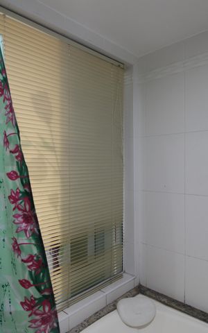 Apartamento à venda com 106m², 3 quartos e 2 vagasBanheiro da suíte