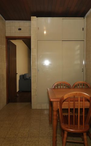 Casa para alugar com 150m², 2 quartos e 3 vagasCozinha