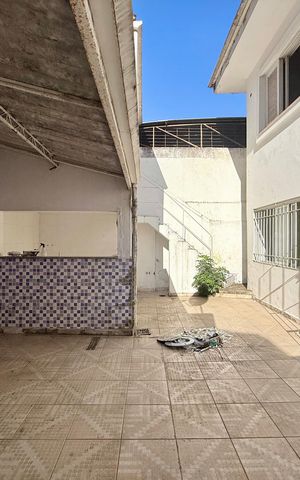 Casa para alugar com 173m², 4 quartos e 3 vagas Casa para alugar com 173m², 4 quartos e 3 vagasQuintal