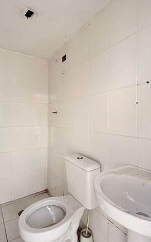 Casa para alugar com 173m², 4 quartos e 3 vagas Casa para alugar com 173m², 4 quartos e 3 vagasBanheiro de Serviço