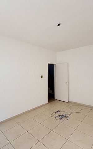 Casa para alugar com 173m², 4 quartos e 3 vagas Casa para alugar com 173m², 4 quartos e 3 vagasSala