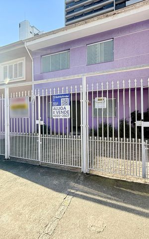 Casa para alugar com 173m², 4 quartos e 3 vagas Casa para alugar com 173m², 4 quartos e 3 vagasFachada