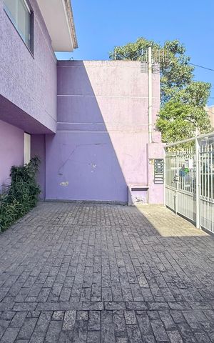 Casa para alugar com 173m², 4 quartos e 3 vagas Casa para alugar com 173m², 4 quartos e 3 vagasGaragem