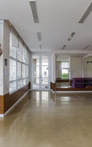 Apartamento à venda com 104m², 2 quartos e 2 vagas Apartamento à venda com 104m², 2 quartos e 2 vagasÁrea comum - Sala de Ginástica