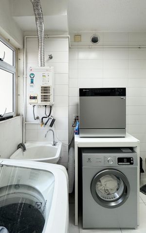 Apartamento à venda com 104m², 2 quartos e 2 vagas Apartamento à venda com 104m², 2 quartos e 2 vagasÁrea de Serviço