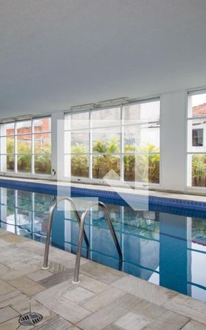 Apartamento à venda com 104m², 2 quartos e 2 vagas Apartamento à venda com 104m², 2 quartos e 2 vagasÁrea comum - Piscina