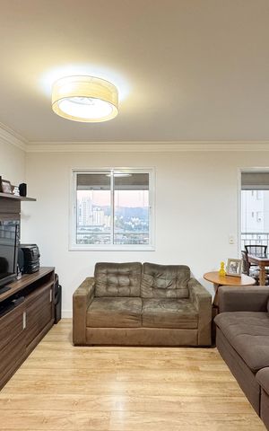 Apartamento à venda com 104m², 2 quartos e 2 vagas Apartamento à venda com 104m², 2 quartos e 2 vagasSala