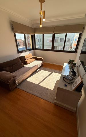 Apartamento à venda com 72m², 2 quartos e 1 vaga Apartamento à venda com 72m², 2 quartos e 1 vagaSala
