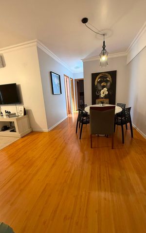Apartamento à venda com 72m², 2 quartos e 1 vaga Apartamento à venda com 72m², 2 quartos e 1 vagaSala