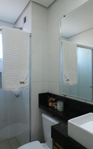 Apartamento à venda com 45m², 2 quartos e 1 vaga Apartamento à venda com 45m², 2 quartos e 1 vagaBanheiro