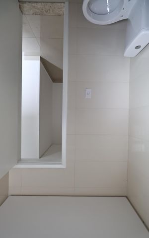 Apartamento à venda com 136m², 3 quartos e 2 vagasBanheiro da suíte 