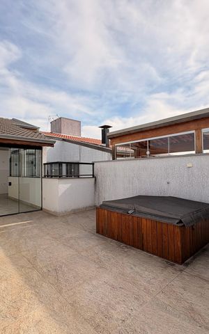 Apartamento à venda com 136m², 3 quartos e 2 vagasCobertura