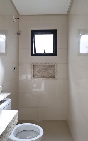 Apartamento à venda com 136m², 3 quartos e 2 vagasBanheiro 