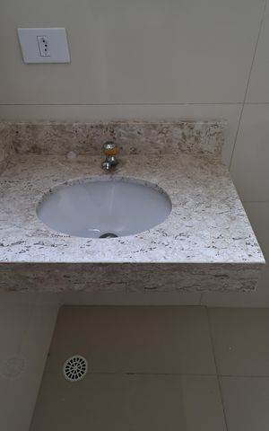 Apartamento à venda com 136m², 3 quartos e 2 vagasBanheiro da suíte 