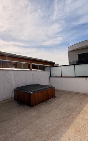 Apartamento à venda com 136m², 3 quartos e 2 vagasCobertura