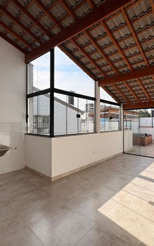 Apartamento à venda com 136m², 3 quartos e 2 vagasCobertura 