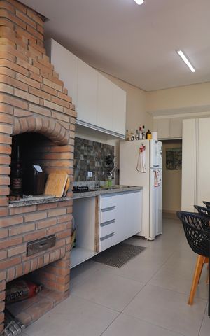 Apartamento à venda com 110m², 2 quartos e 1 vagaCozinha