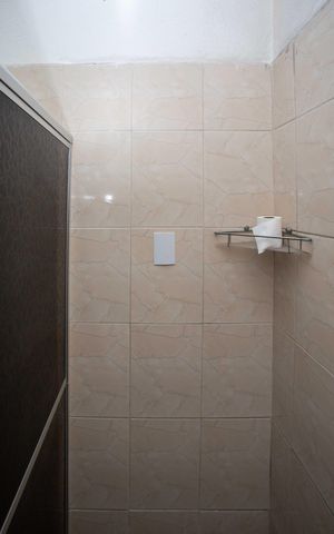 Casa para alugar com 60m², 2 quartos e sem vagaBanheiro