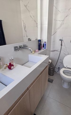 Apartamento à venda com 76m², 3 quartos e 1 vaga Apartamento à venda com 76m², 3 quartos e 1 vagaBanheiro do Quarto 1