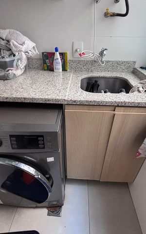 Apartamento à venda com 76m², 3 quartos e 1 vaga Apartamento à venda com 76m², 3 quartos e 1 vagaÁrea de Serviço