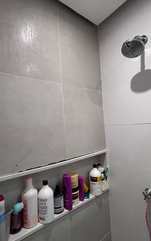 Apartamento à venda com 76m², 3 quartos e 1 vaga Apartamento à venda com 76m², 3 quartos e 1 vagaBanheiro