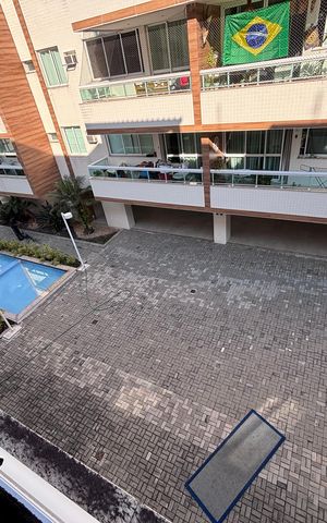 Apartamento à venda com 76m², 3 quartos e 1 vaga Apartamento à venda com 76m², 3 quartos e 1 vagaVaranda