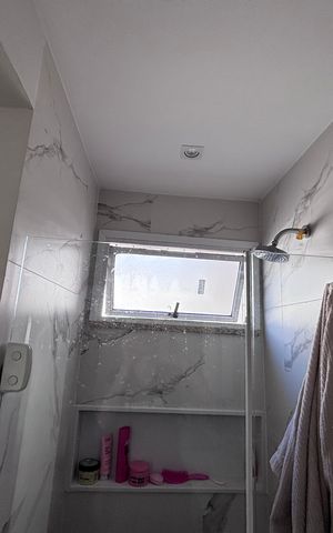 Apartamento à venda com 76m², 3 quartos e 1 vaga Apartamento à venda com 76m², 3 quartos e 1 vagaBanheiro do Quarto 1