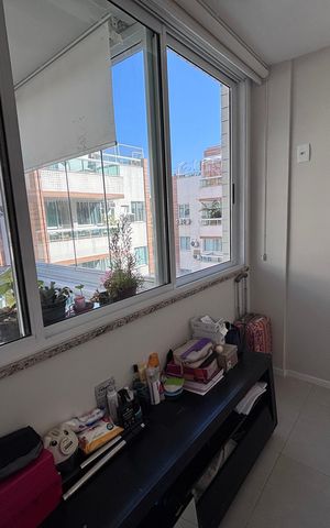Apartamento à venda com 76m², 3 quartos e 1 vaga Apartamento à venda com 76m², 3 quartos e 1 vagaQuarto 3