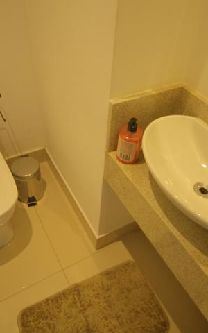 Apartamento à venda com 78m², 2 quartos e 2 vagasLavabo da Sala 