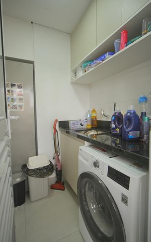 Apartamento à venda com 78m², 2 quartos e 2 vagasÁrea de Serviço