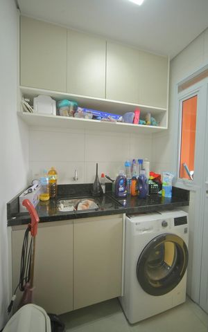 Apartamento à venda com 78m², 2 quartos e 2 vagasÁrea de Serviço