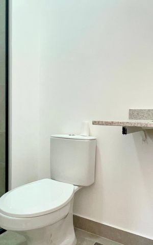 Studio para alugar com 25m², 1 quarto e sem vaga Studio para alugar com 25m², 1 quarto e sem vagaBanheiro da Suíte