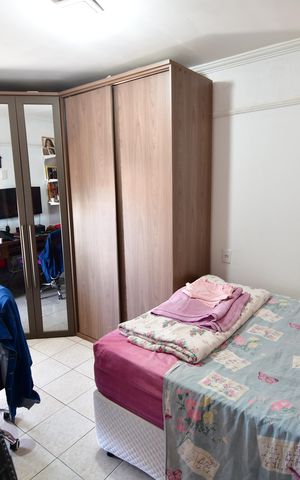 Casa à venda com 91m², 3 quartos e 2 vagasQuarto 2