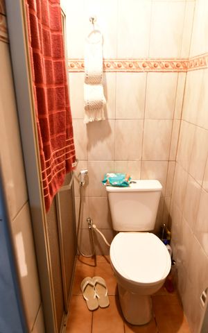 Casa à venda com 91m², 3 quartos e 2 vagasBanheiro de serviço