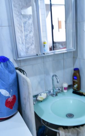 Casa à venda com 91m², 3 quartos e 2 vagasBanheiro de serviço