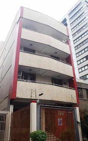 Apartamento à venda com 90m², 1 quarto e sem vagaFachada