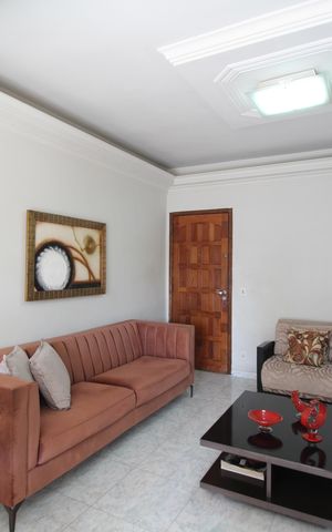 Apartamento para alugar com 92m², 2 quartos e 1 vagaSala