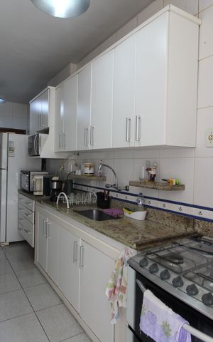 Apartamento para alugar com 92m², 2 quartos e 1 vagaCozinha