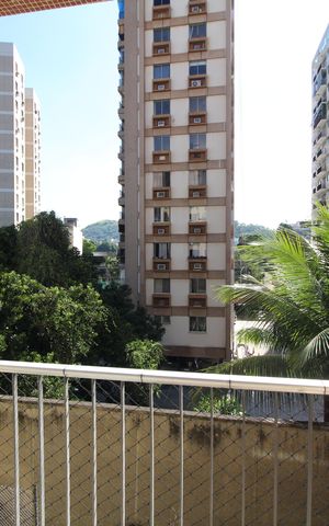 Apartamento para alugar com 92m², 2 quartos e 1 vagaQuarto 2 - Varanda