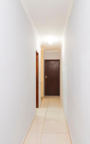 Casa à venda com 150m², 3 quartos e 2 vagasCorredor do Piso Superior