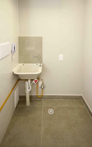 Apartamento para alugar com 32m², 2 quartos e sem vaga Apartamento para alugar com 32m², 2 quartos e sem vagaÁrea de Serviço