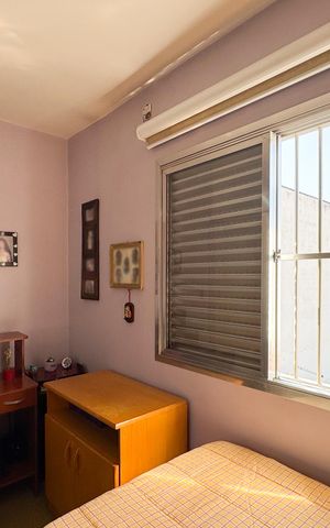 Casa à venda com 180m², 3 quartos e 2 vagas Casa à venda com 180m², 3 quartos e 2 vagasQuarto