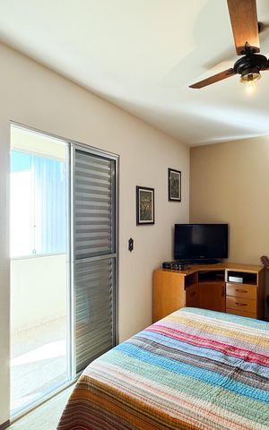 Casa à venda com 180m², 3 quartos e 2 vagas Casa à venda com 180m², 3 quartos e 2 vagasSuíte 2