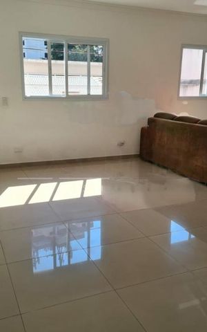 Casa à venda com 118m², 3 quartos e 2 vagas