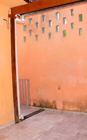 Casa à venda com 175m², 5 quartos e 2 vagas