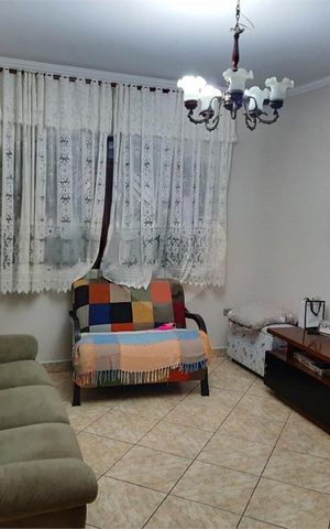 Casa à venda com 257m², 3 quartos e 2 vagas