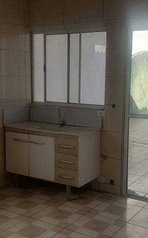 Casa para alugar com 150m², 2 quartos e 1 vaga